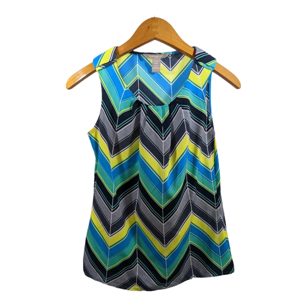 Banana Republic Sleeveless Blouse XXS lightweight Blue Green Chevron